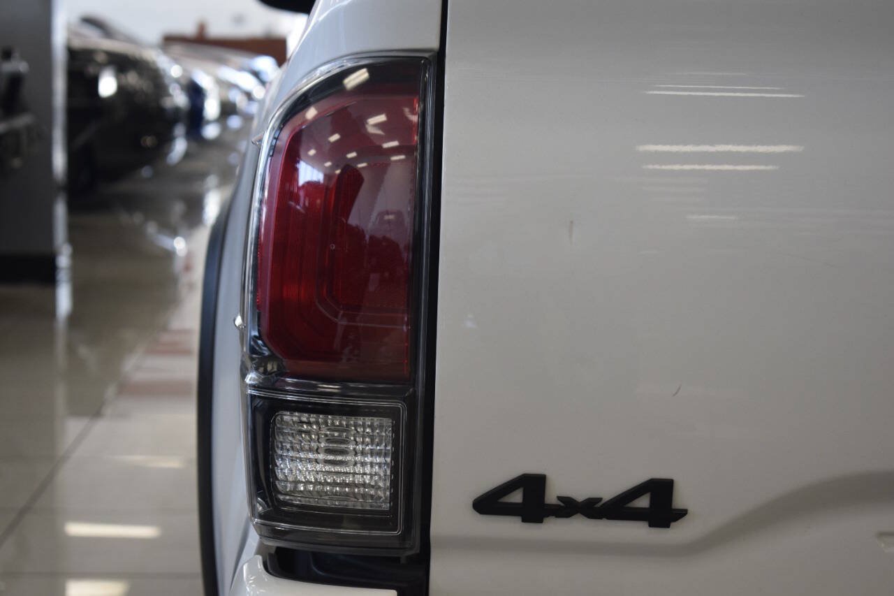 Used 2017 Toyota Tacoma TRD Pro AWD/4WD image 53