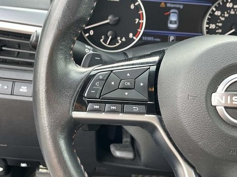 Used 2024 Nissan Altima 2.5 SR FWD image 27