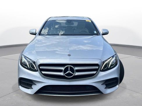 Used 2019 Mercedes-Benz E 300 image 3