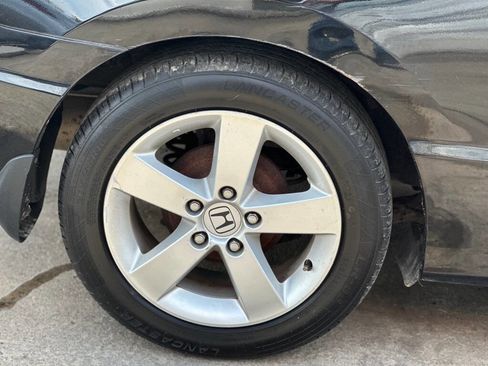 Used 2010 Honda Civic LX image 4