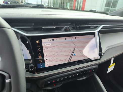 New 2026 Jeep Cherokee Limited image 18