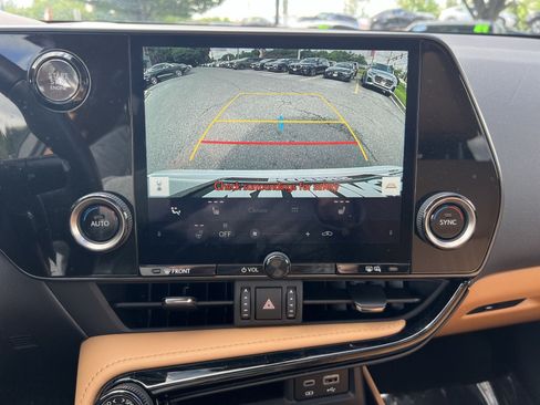 Used 2025 Lexus NX 350 AWD w/ Accessory Package (2T) image 19