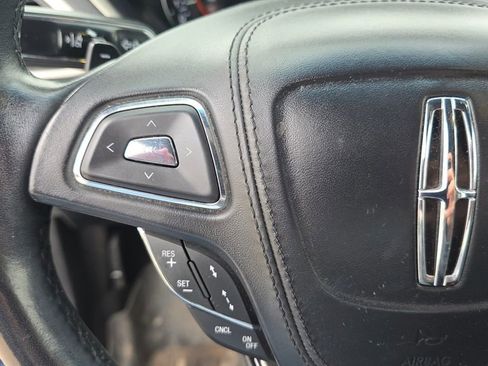 Used 2019 Lincoln MKZ Reserve w/ Reserve Plus Package image 16