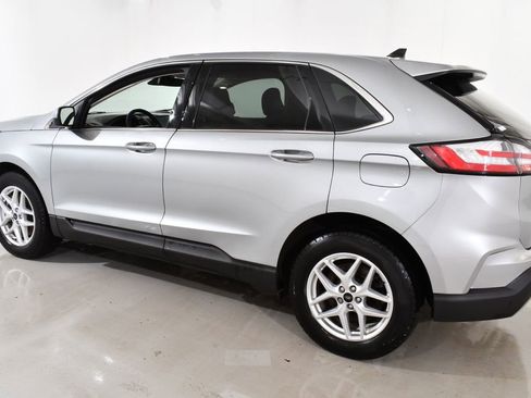 Used 2024 Ford Edge SEL w/ Convenience Package image 15