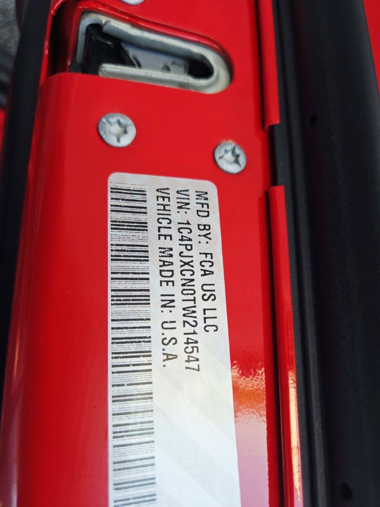 Used 2026 Jeep Wrangler Rubicon AWD/4WD image 38