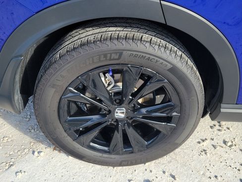 Used 2023 Honda CR-V Sport Touring image 10