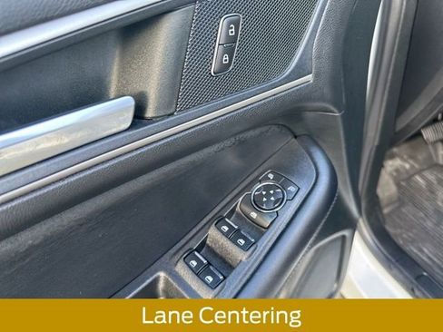 Certified 2022 Ford Edge SEL w/ Convenience Package image 17