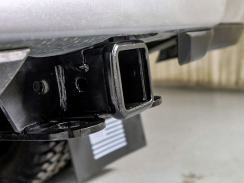 Used 2024 RAM 3500 Tradesman w/ Chrome Appearance Group image 46