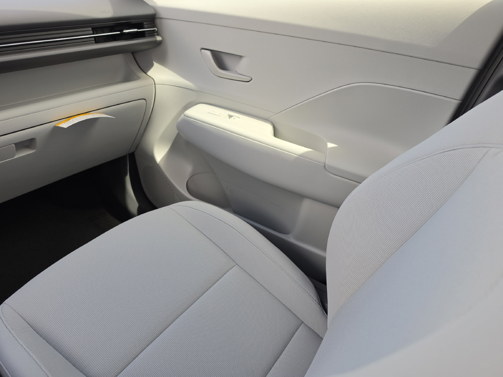 New 2027 Hyundai Kona SE FWD image 20
