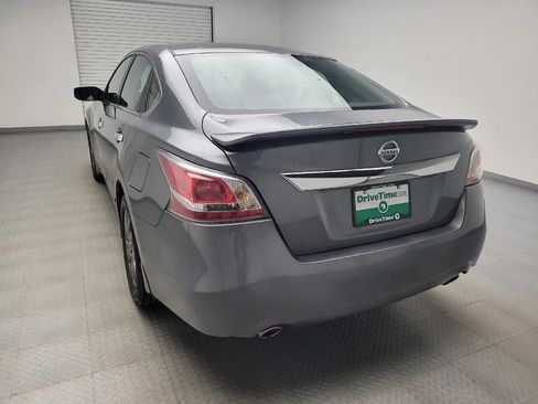 Used 2015 Nissan Altima 2.5 S w/ Sport Value Package FWD image 6