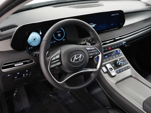 Used 2025 Hyundai Palisade SEL AWD/4WD image 21