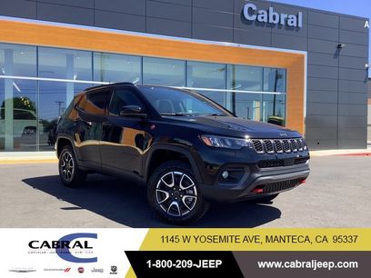 New 2025 Jeep Compass Trailhawk w/ Sun and Sound Group