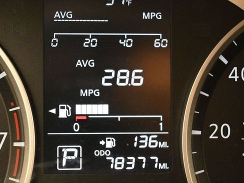 Used 2023 Nissan Kicks S FWD image 15