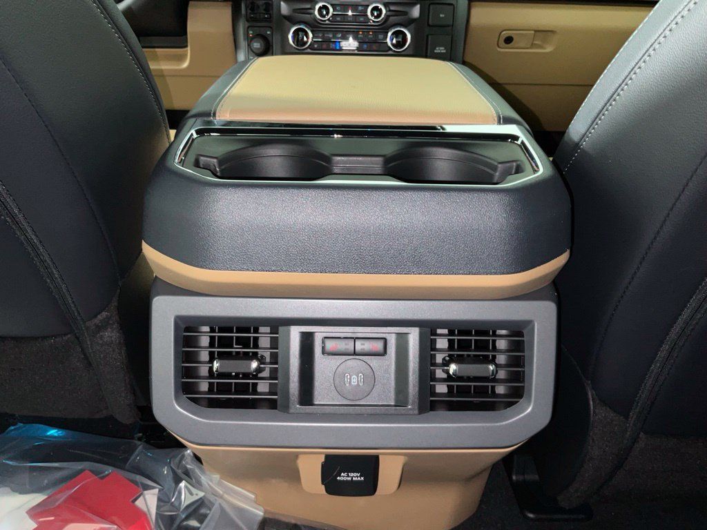 New 2026 Ford F250 Lariat w/ Lariat Ultimate Package AWD/4WD image 17