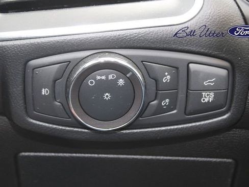 Used 2019 Ford Edge Titanium w/ Equipment Group 301A image 22