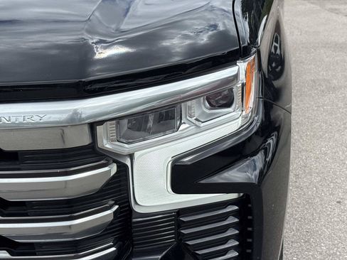 Used 2023 Chevrolet Silverado 1500 High Country AWD/4WD image 13