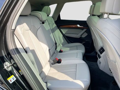 Used 2022 Audi Q5 2.0T Premium Plus image 20