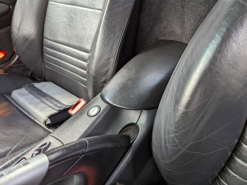 Used 1998 Porsche Boxster RWD image 24