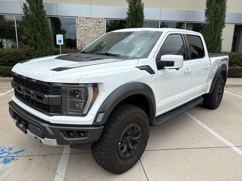Used 2023 Ford F150 Raptor w/ Raptor 37 Performance Package AWD/4WD image 1