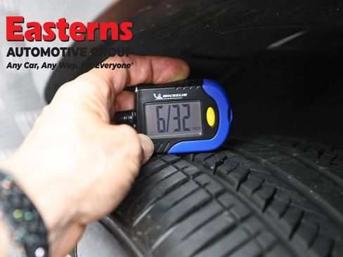 Used 2020 Jeep Renegade Limited AWD/4WD image 28