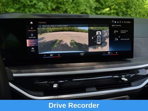 Used 2023 BMW X7 xDrive40i w/ Premium Package AWD/4WD image 11