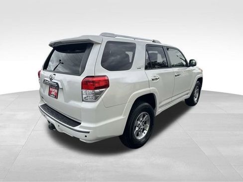 Used 2013 Toyota 4Runner SR5 image 22