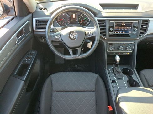 Used 2020 Volkswagen Atlas S image 22