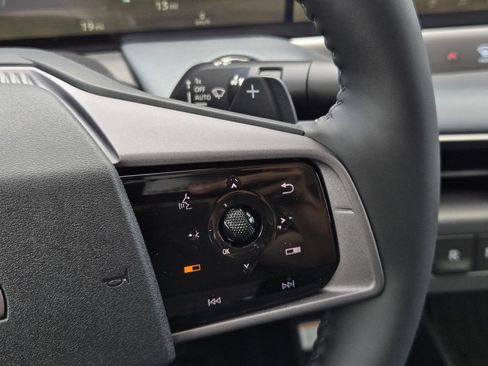 New 2026 Nissan Leaf Platinum+ FWD image 28