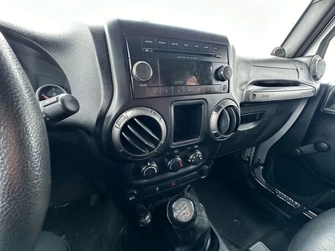 Used 2012 Jeep Wrangler Sport image 13