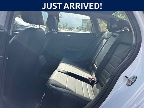 Certified 2023 Volkswagen Jetta SE FWD image 8