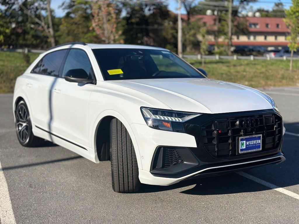 Used 2023 Audi SQ8 Premium Plus w/ Executive Package AWD/4WD image 9