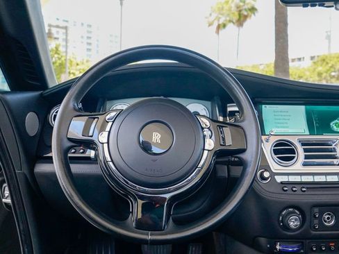 Used 2016 Rolls-Royce Dawn image 54