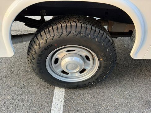 Used 2020 Ford F250 XL w/ Power Equipment Group image 16