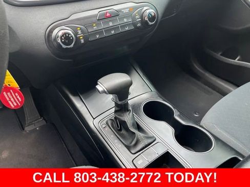 Used 2019 Kia Sorento FWD image 26