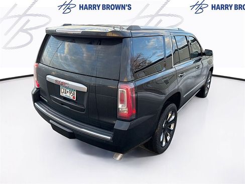 Used 2018 GMC Yukon Denali image 10