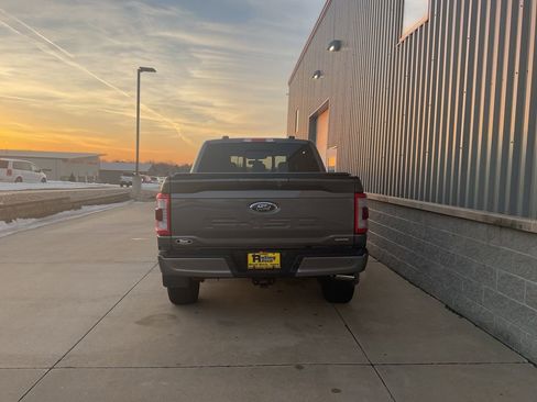 Used 2023 Ford F150 Lariat w/ Equipment Group 502A High image 5