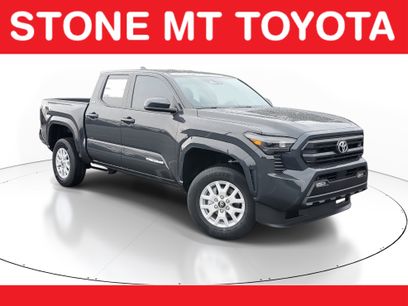 New 2025 Toyota Tacoma SR5