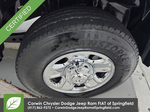 Used 2024 RAM 2500 Tradesman w/ Chrome Appearance Group AWD/4WD image 31