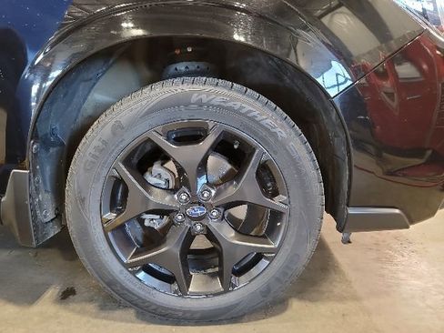 Used 2018 Subaru Forester 2.5i Premium AWD/4WD image 10