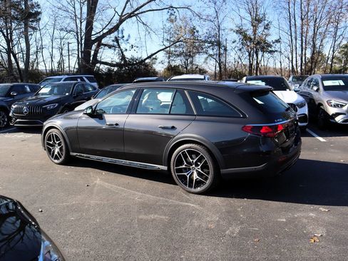 New 2026 Mercedes-Benz E 450 4MATIC All-Terrain Wagon image 4