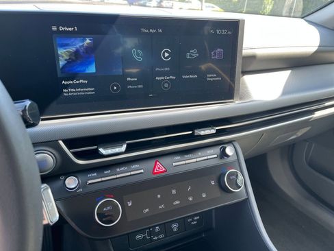 Used 2025 Hyundai Sonata SEL image 17