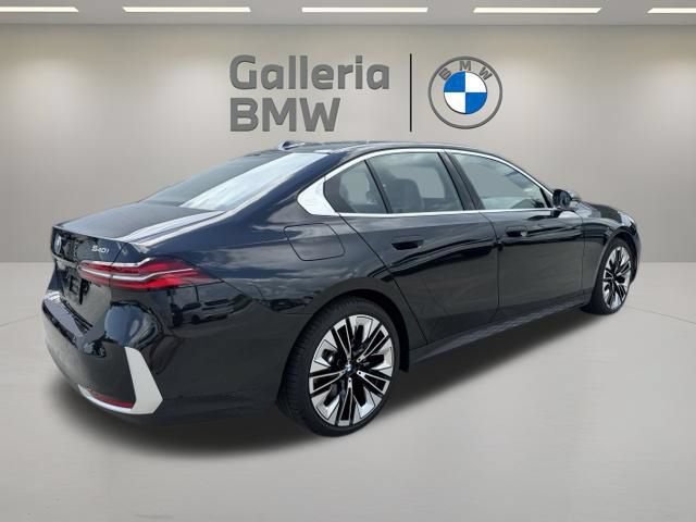 Used 2026 BMW 540i xDrive AWD/4WD image 7