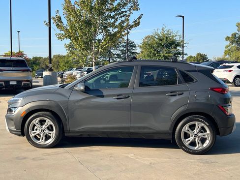 Used 2023 Hyundai Kona SEL w/ Convenience Package FWD image 6