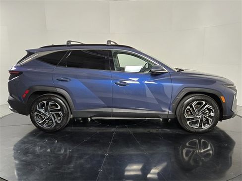 Used 2025 Hyundai Tucson Limited image 7