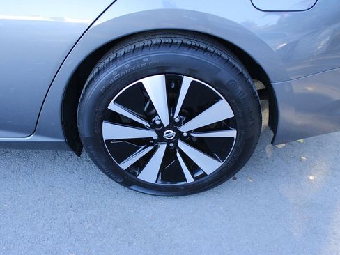Used 2021 Nissan Altima 2.5 SV FWD image 27
