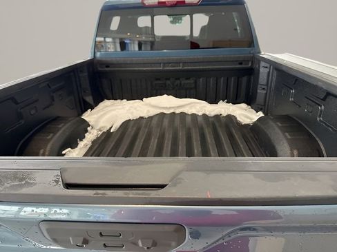 Used 2025 GMC Sierra 2500 Denali w/ Denali Reserve Package image 6