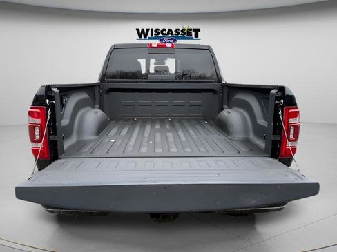 Used 2022 RAM 2500 Laramie w/ Body Color Bumper Group AWD/4WD image 13