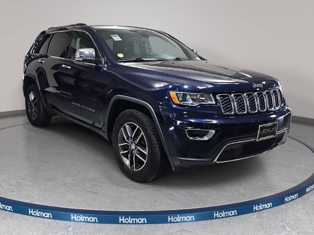 Used 2017 Jeep Grand Cherokee Limited AWD/4WD image 4