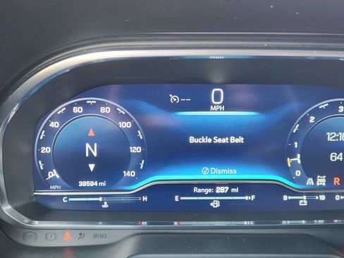 Used 2023 Chevrolet Tahoe Z71 w/ Luxury Package image 19