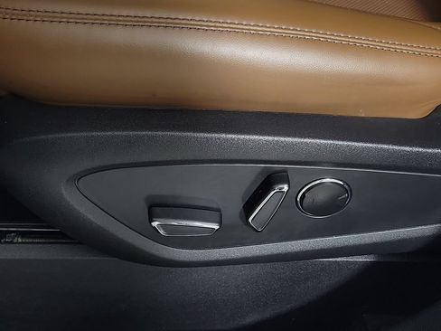Certified 2023 Lincoln Nautilus Reserve FWD image 17